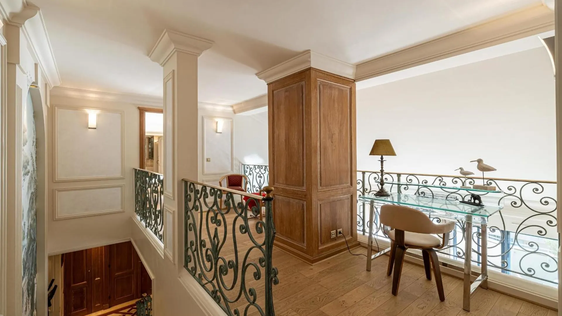 Ref 823 - Cannes Center - Duplex Apartment For Rent
