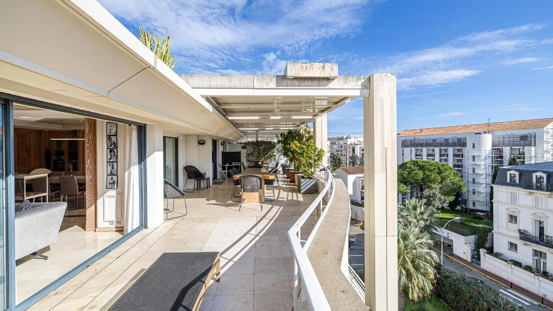 Ref 823 - Cannes Center - Duplex Apartment For Rent