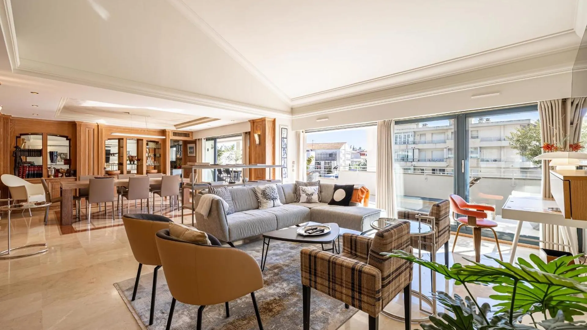 Ref 823 - Cannes Center - Duplex Apartment For Rent
