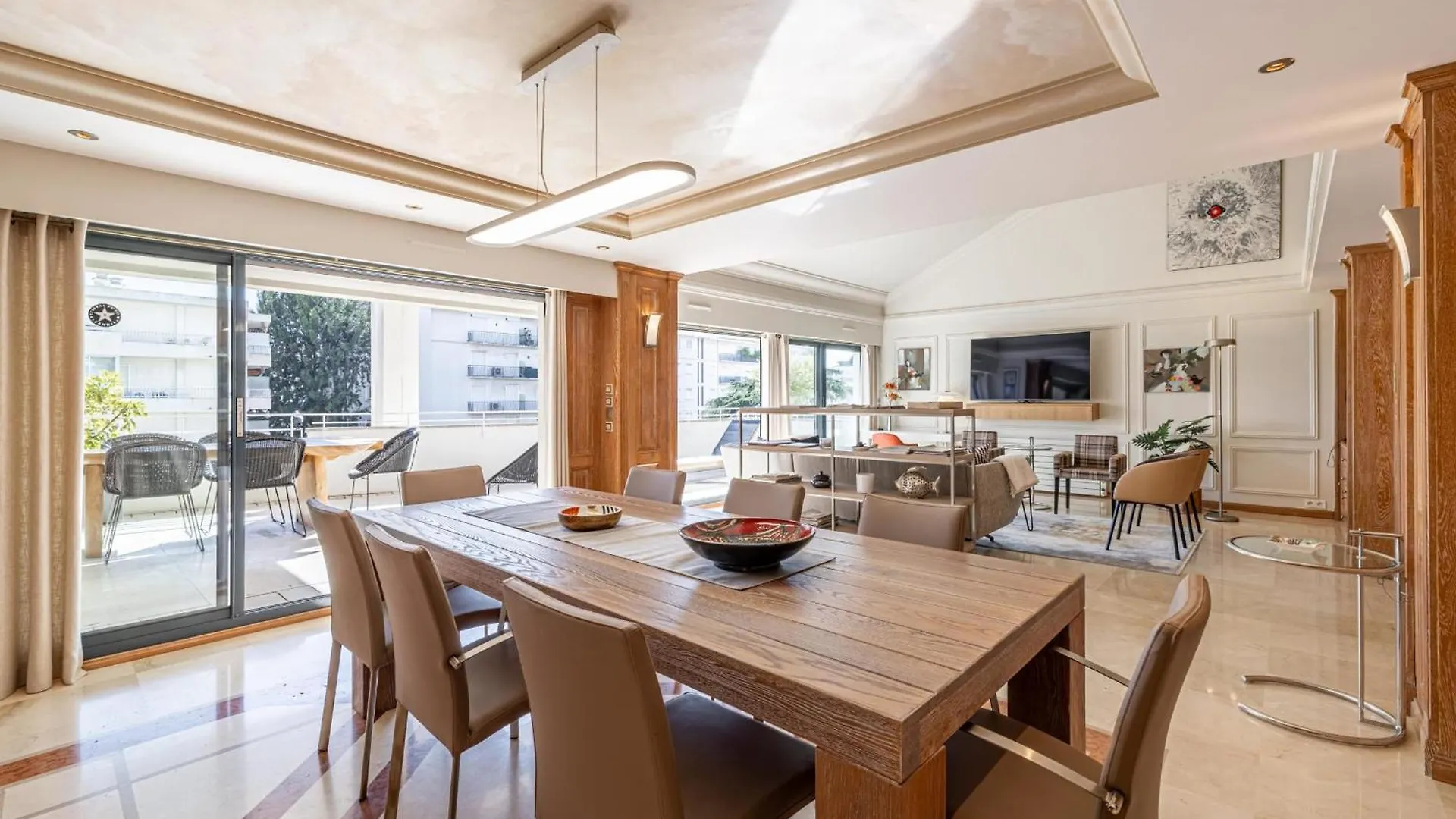 Ref 823 - Cannes Center - Duplex Apartment For Rent